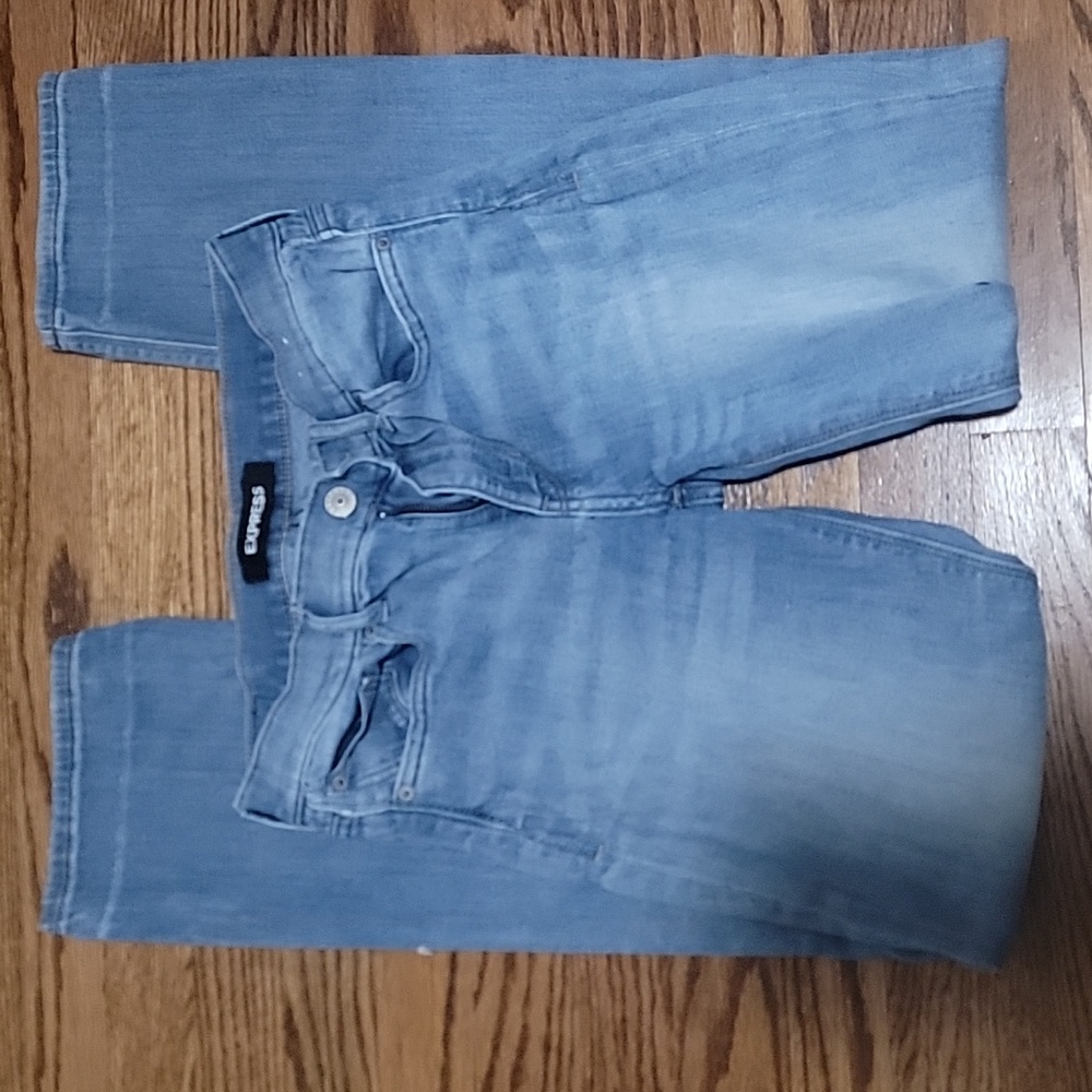 Express Jeans Barely Boot Midrise Size 4R. Used.